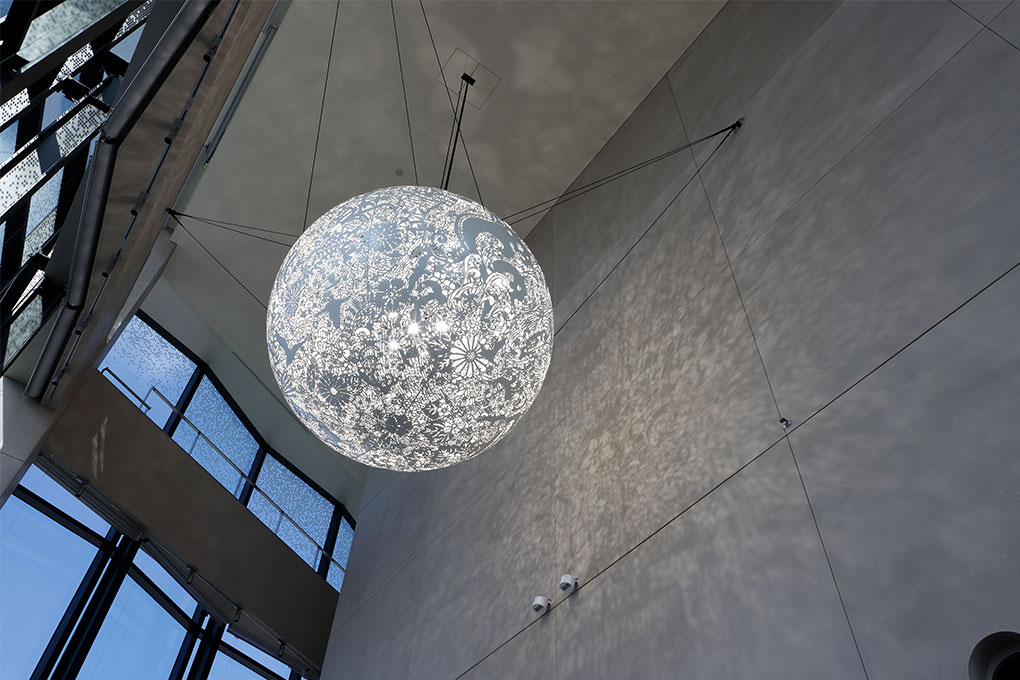 Gravity and Grace: Lucidus (Lucida)